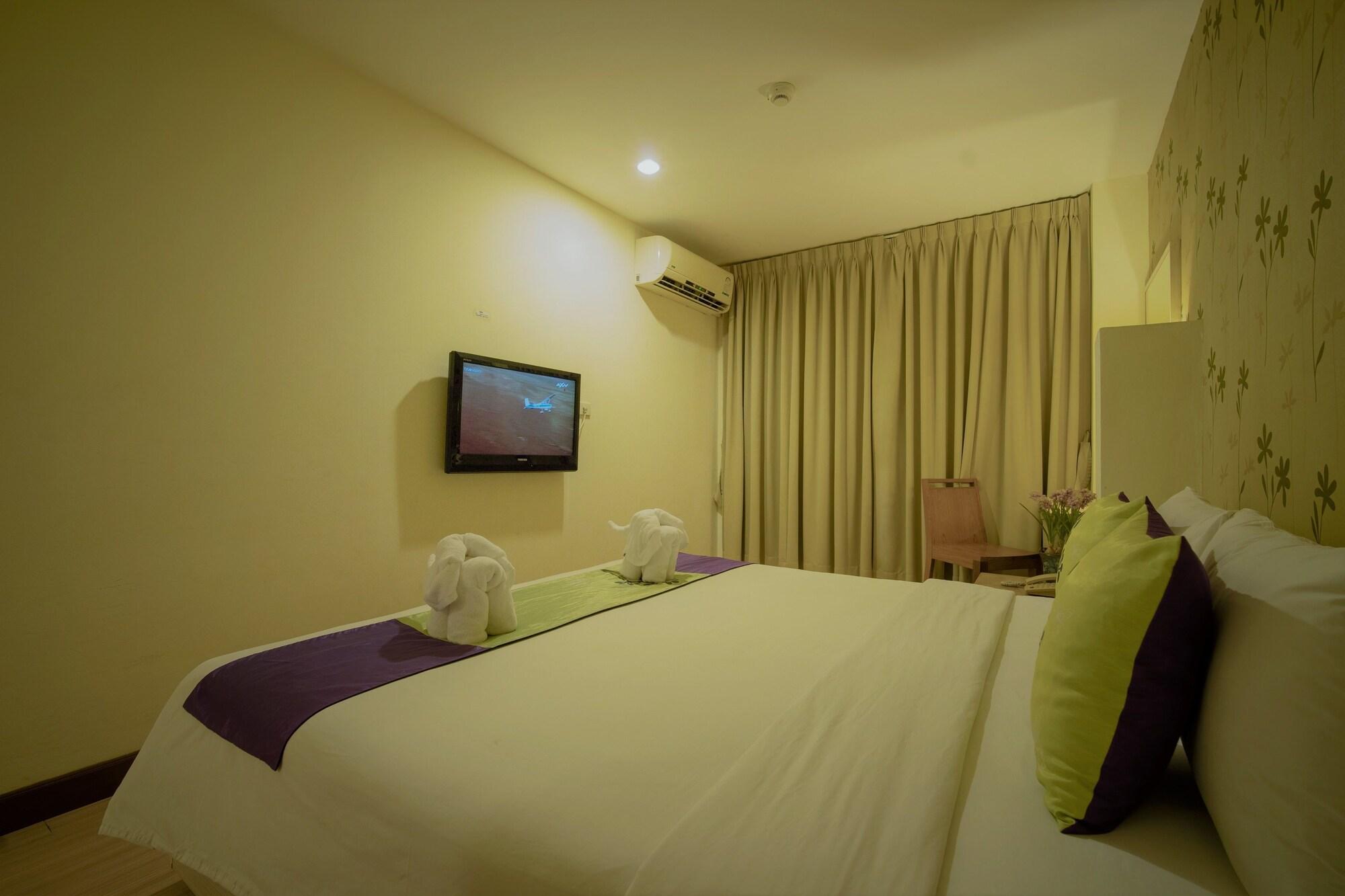 Villa Cha-Cha Khaosan Rambuttri Bangkok Extérieur photo