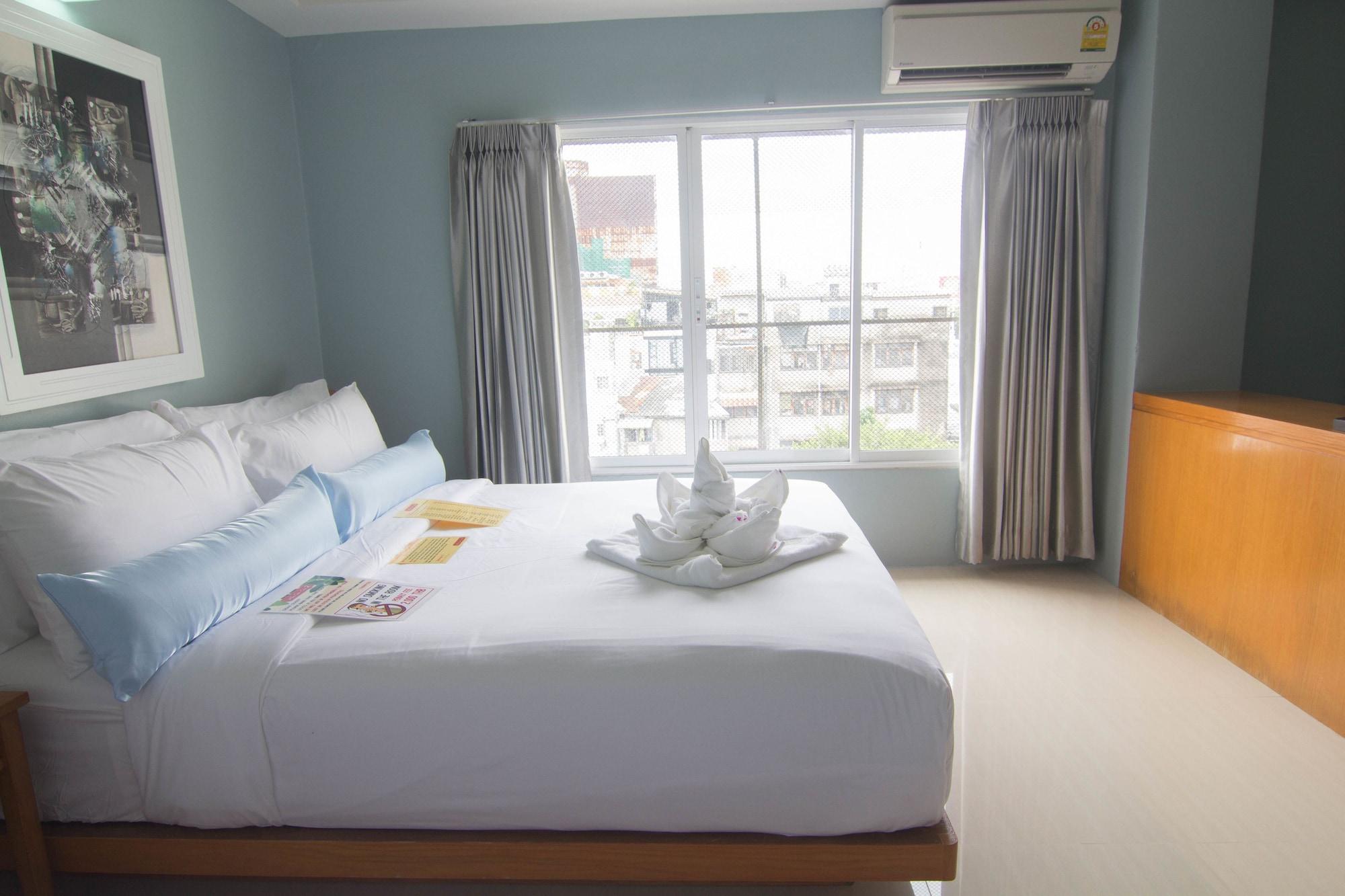 Villa Cha-Cha Khaosan Rambuttri Bangkok Extérieur photo