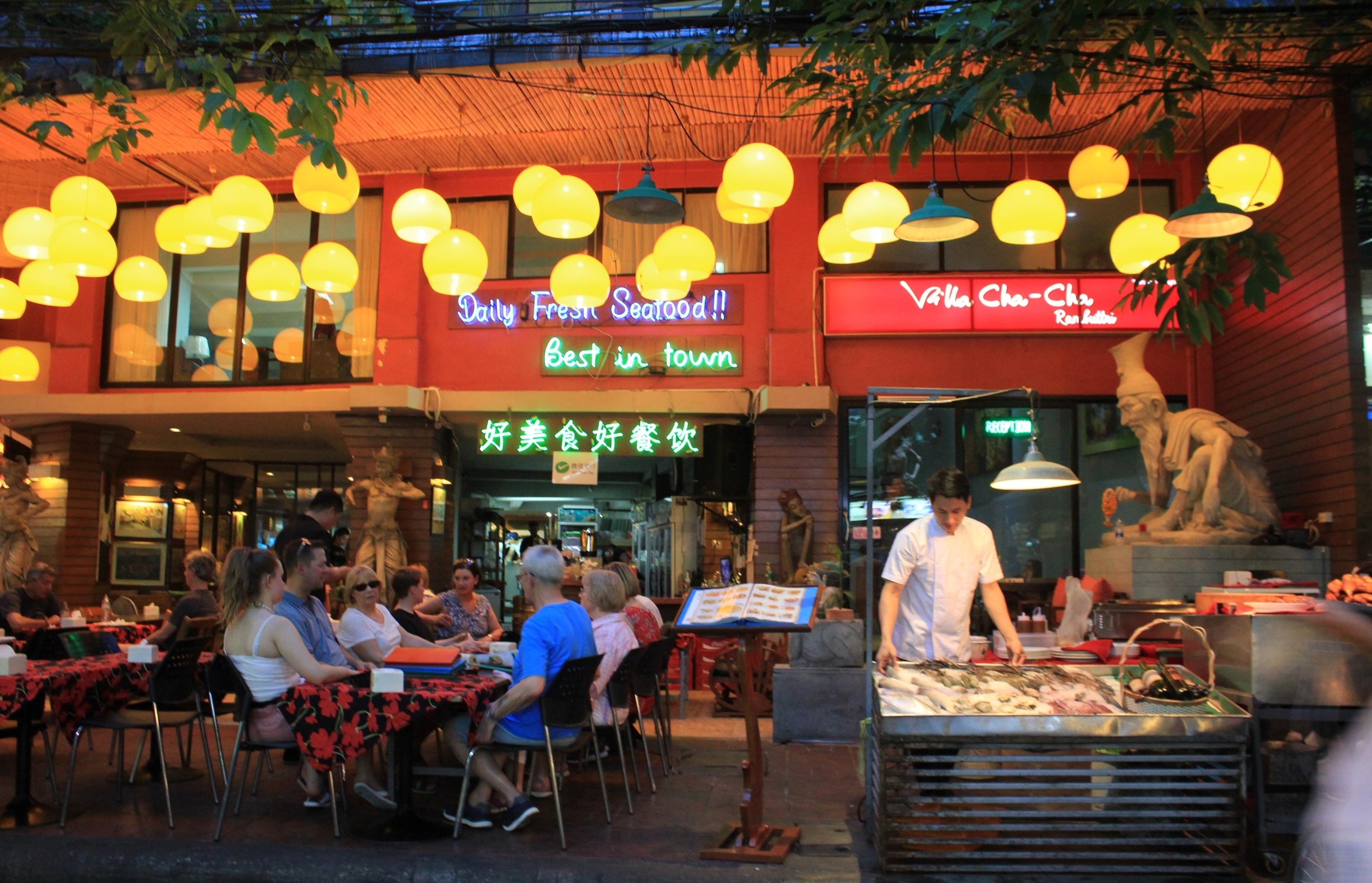 Villa Cha-Cha Khaosan Rambuttri Bangkok Extérieur photo