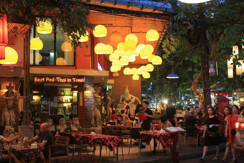 Villa Cha-Cha Khaosan Rambuttri Bangkok Extérieur photo